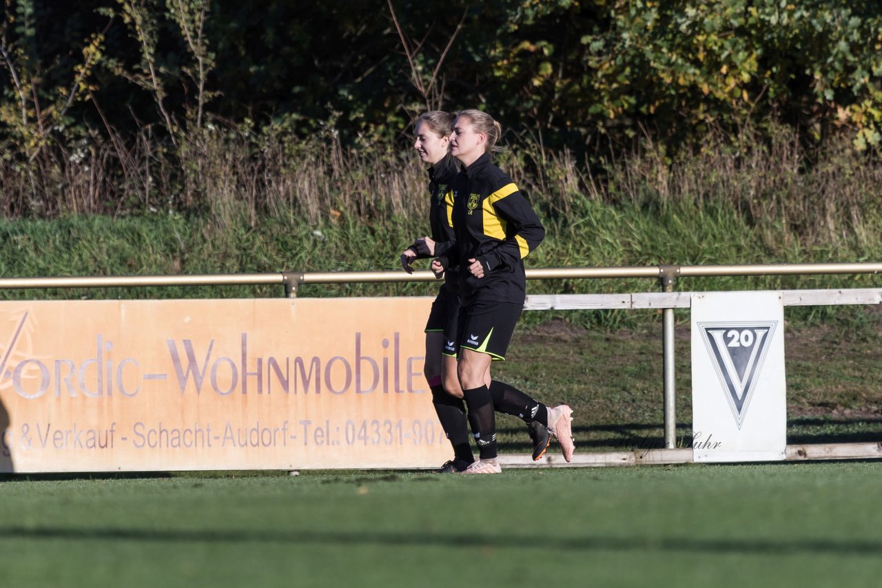 Bild 233 - Frauen TSV Vineta Audorg - SV Friesia 03 Riesum Lindholm : Ergebnis: 2:4